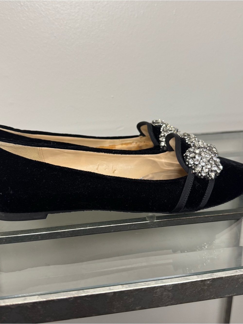 Badgley Mischka Echo Embellished Loafer Flats Black Velvet Size 9 - Picture 3 of 11